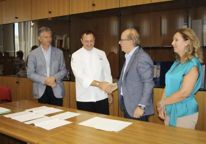 Reggio, siglato il protocollo tra Dipartimento di Agraria della "Mediterranea" e la Federazione Italiana Cuochi images Reggio, siglato il protocollo tra Dipartimento di Agraria della "Mediterranea" e la Federazione Italiana Cuochi