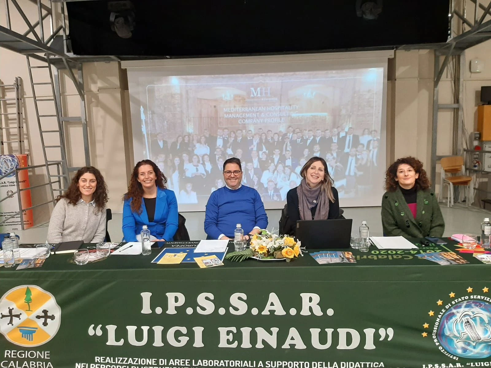 Orientamento al lavoro al Polo Einaudi di Lamezia: gli studenti a colloquio con i manager dell’ospitalità