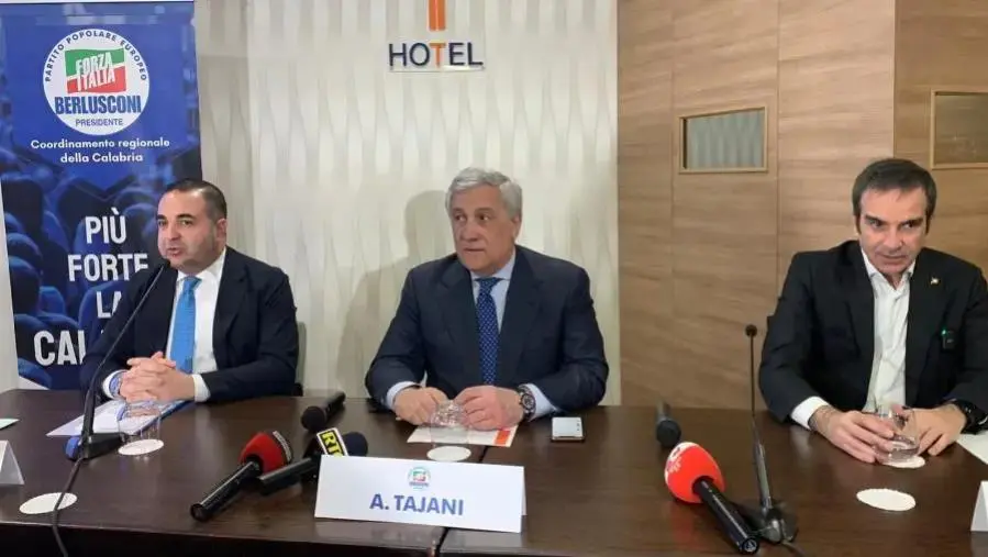 Europee. Tajani a Lamezia: "Nessun derby con FdI e Lega, FI vuole superare il 10%” images Europee. Tajani a Lamezia: "Nessun derby con FdI e Lega, FI vuole superare il 10%”