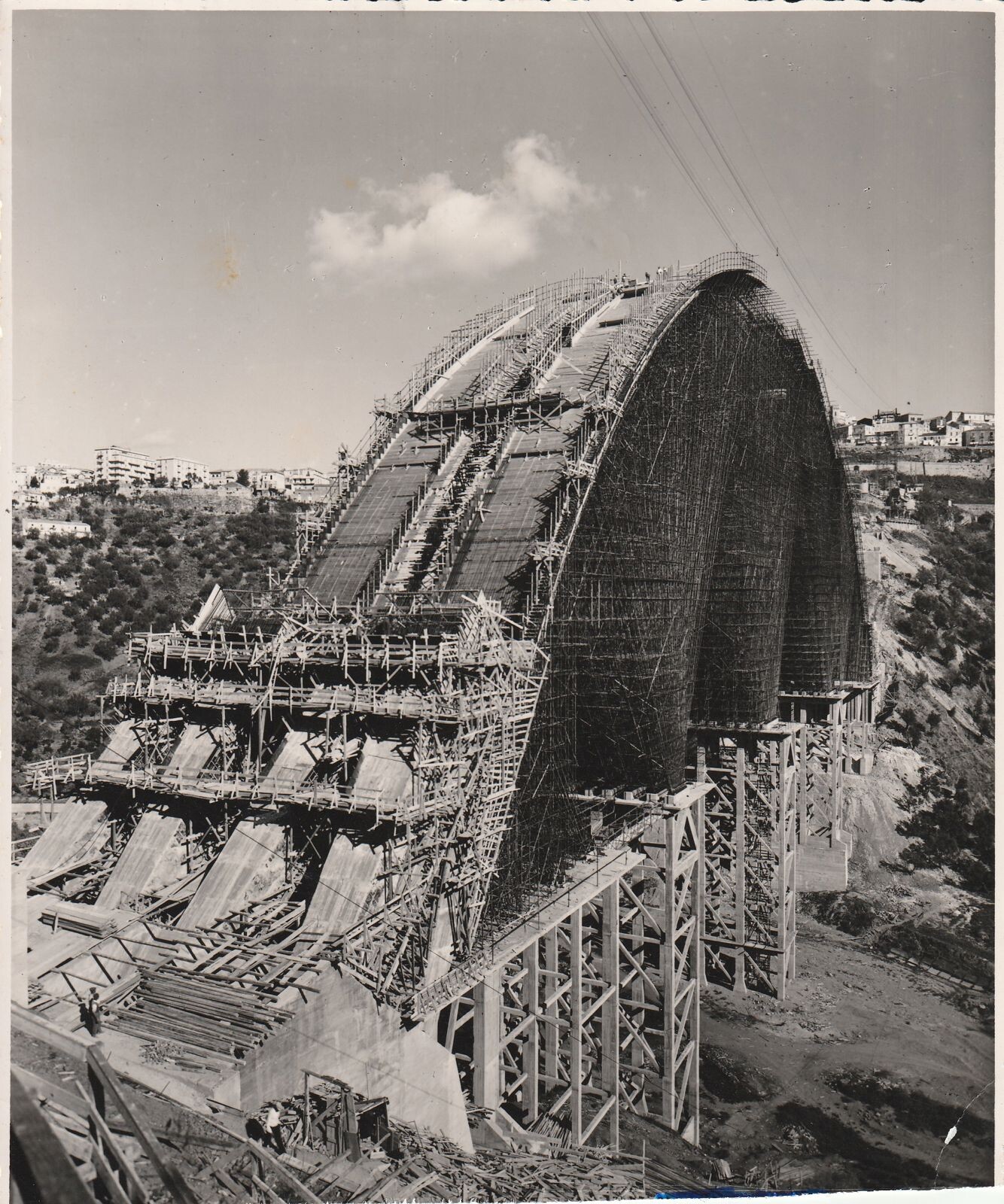 Spadanuda: "Il ponte Morandi e la storia di due geni" images Spadanuda: "Il ponte Morandi e la storia di due geni"