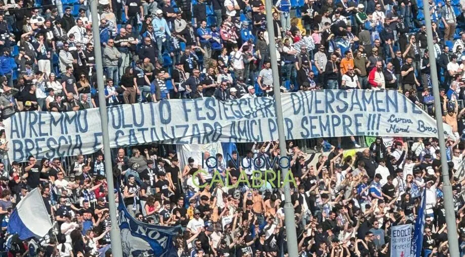 "Avremmo voluto festeggiare diversamente": i bresciani abbracciano i fratelli di Catanzaro images "Avremmo voluto festeggiare diversamente": i bresciani abbracciano i fratelli di Catanzaro