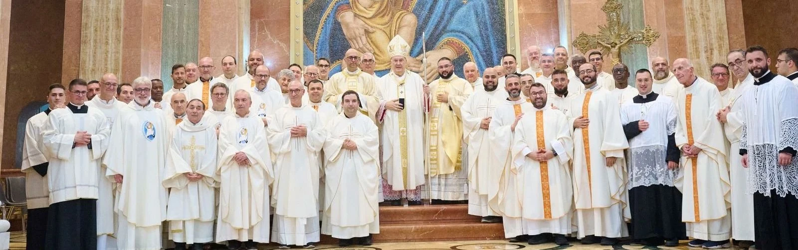 Catanzaro, Chiesa in festa per l’ordinazione presbiterale di Andrea Arcuri e Giuseppe Pio Merante