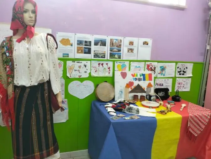 "Cose dell'altro mondo", successo per la mostra transculturale a Reggio images "Cose dell'altro mondo", successo per la mostra transculturale a Reggio