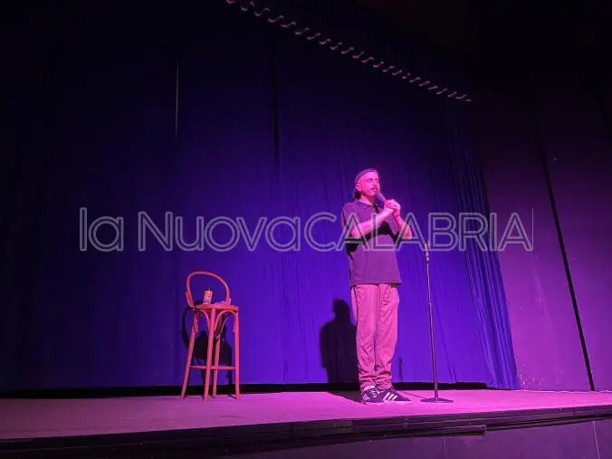 images Angelo Amaro conquista Catanzaro con la sua stand-up comedy