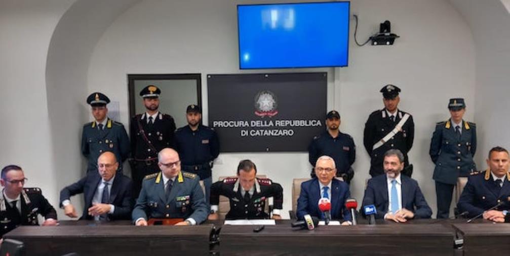 Operazione Recovery, Capomolla: "Estorsioni e monopolio nel traffico di stupefacenti nel cosentino" images Operazione Recovery, Capomolla: "Estorsioni e monopolio nel traffico di stupefacenti nel cosentino"