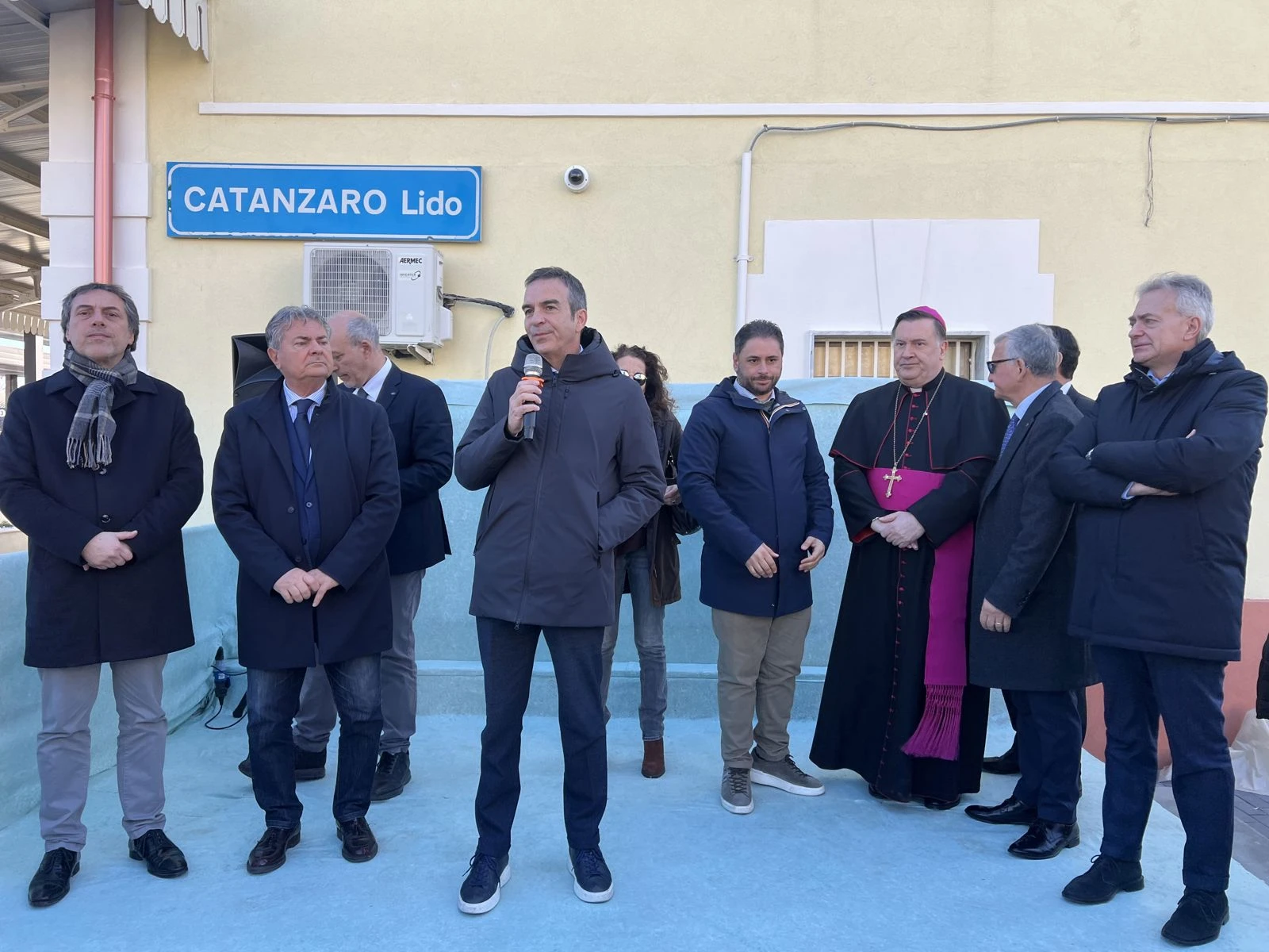 Catanzaro, inaugurata la Metropolitana di superficie: oggi la prima corsa
