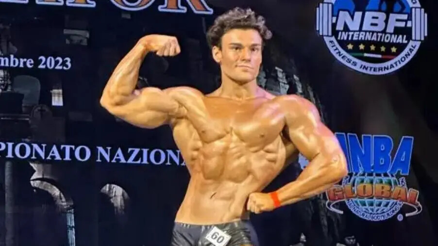Soverato, il campione Gabriele Galli ospite di Naturium e Flex Gym images Soverato, il campione Gabriele Galli ospite di Naturium e Flex Gym