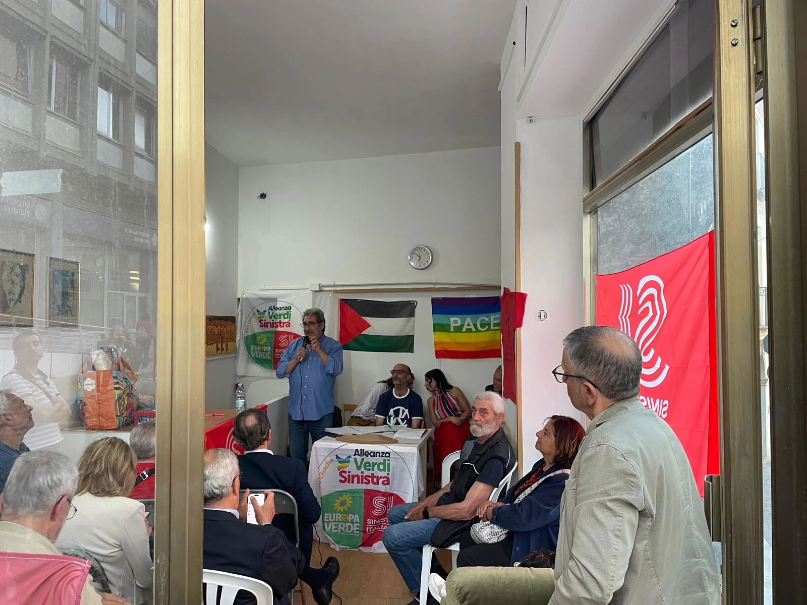 Il circolo 'Giuditta Levato' di SI Catanzaro inaugura biblioteca e aula studio grazie a 'Quirino Ledda'
