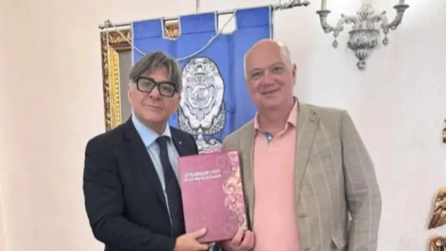 images Il dirigente della Banca Mondiale Giorgio Valentini in visita alla Camera di Commercio di Catanzaro