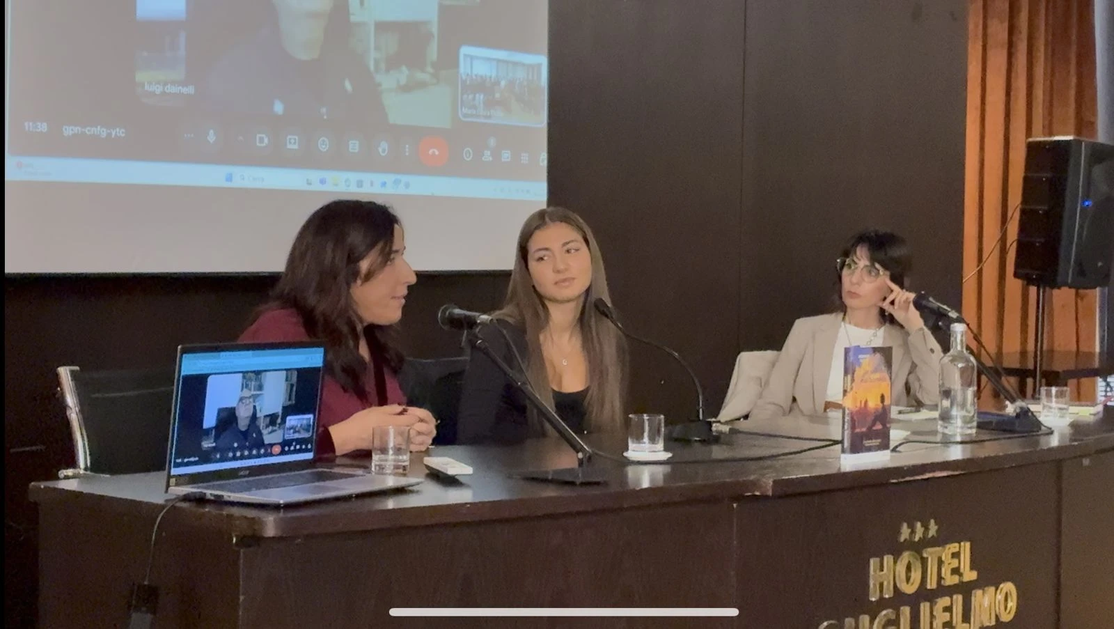 b57d7c51-1af6-4c18-bf9f-cc6ada8096c2_img_5652.webp b57d7c51-1af6-4c18-bf9f-cc6ada8096c2_img_5652.webp