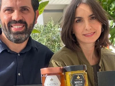 Naturium continua il suo viaggio nel gusto: protagonista Apicolcuore, eccellenza del miele biologico calabrese