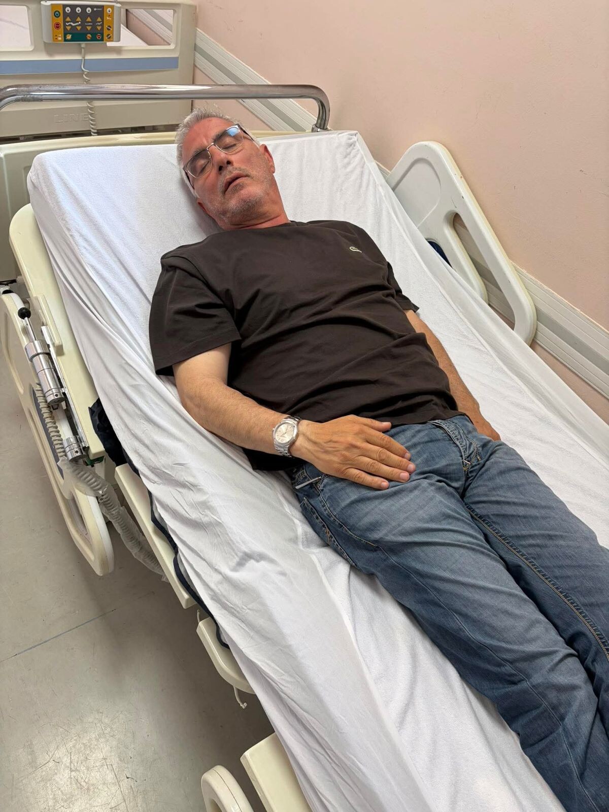 Briatico, candidato a sindaco aggredito davanti al seggio images Briatico, candidato a sindaco aggredito davanti al seggio