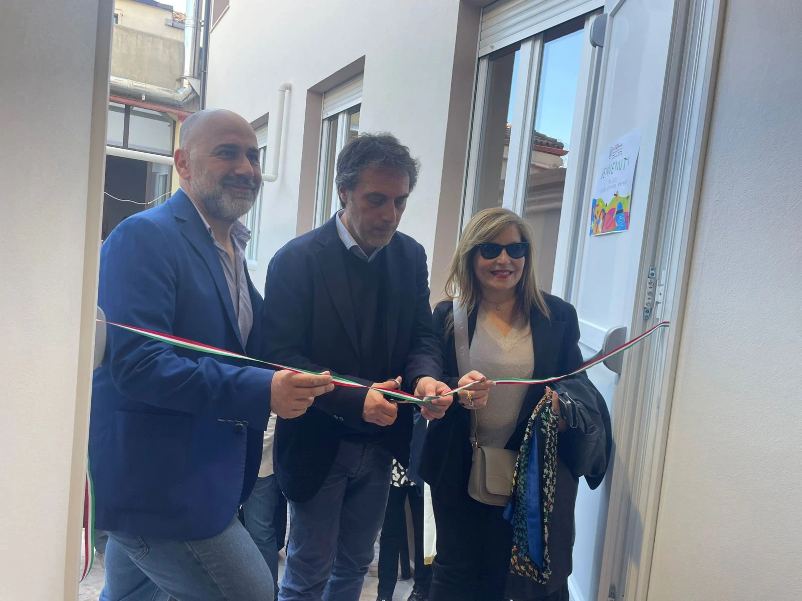 Catanzaro, nel centro storico inaugurato “DesTEENazione”: spazio multifunzionale per i giovani