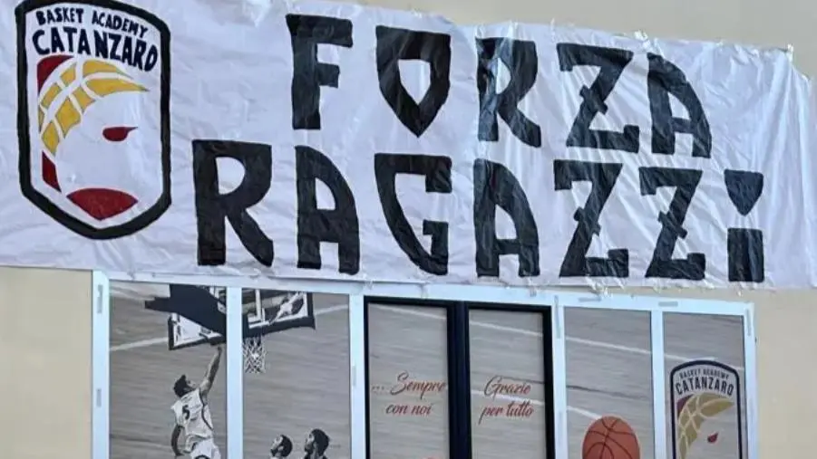 images Basket, il messaggio alla comunità dell'Academy Catanzaro in vista della finale di domenica