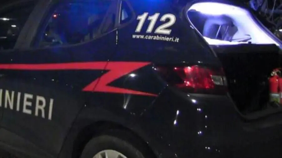 Abusi sessuali su una minorenne, arrestati la madre e il compagno nel Cosentino images Abusi sessuali su una minorenne, arrestati la madre e il compagno nel Cosentino