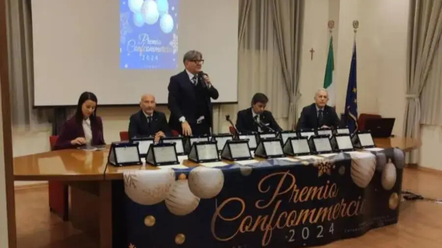 Catanzaro, premio Confcommercio 2024 alle eccellenze sul territorio (I NOMI) images Catanzaro, premio Confcommercio 2024 alle eccellenze sul territorio (I NOMI)