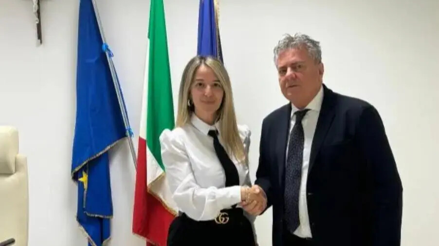 Lega Calabria, Serena Notaro è la nuova responsabile del dipartimento 'Politiche per il Mezzogiorno' images Lega Calabria, Serena Notaro è la nuova responsabile del dipartimento 'Politiche per il Mezzogiorno'