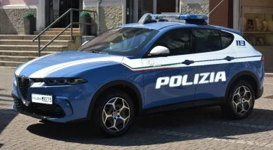 Crotone, cedeva droga in casa: dai domiciliari al carcere