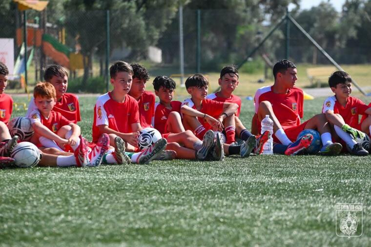 Si chiude a Simeri Mare il Summer Camp dell'Us Catanzaro: emozioni, talento e futuro images Si chiude a Simeri Mare il Summer Camp dell'Us Catanzaro: emozioni, talento e futuro