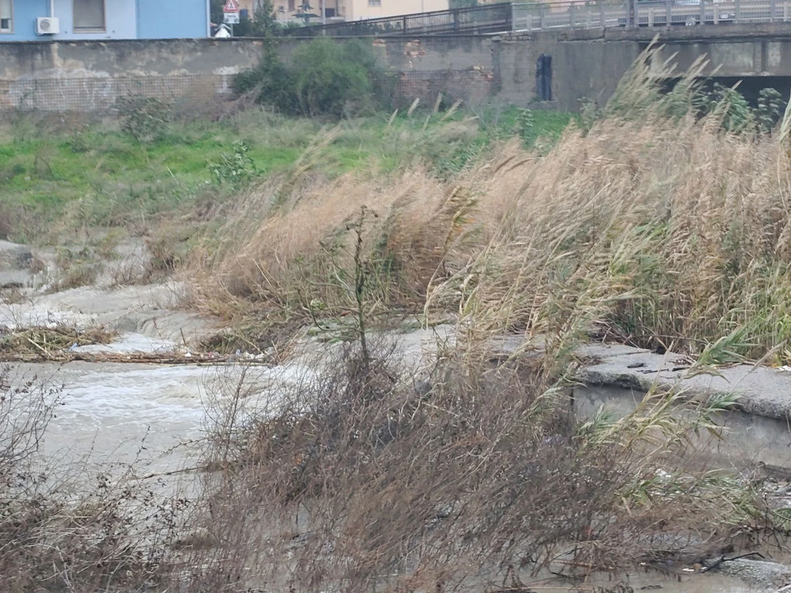 Emergenza maltempo a Catanzaro, la Fiumarella "sorvegliato speciale"