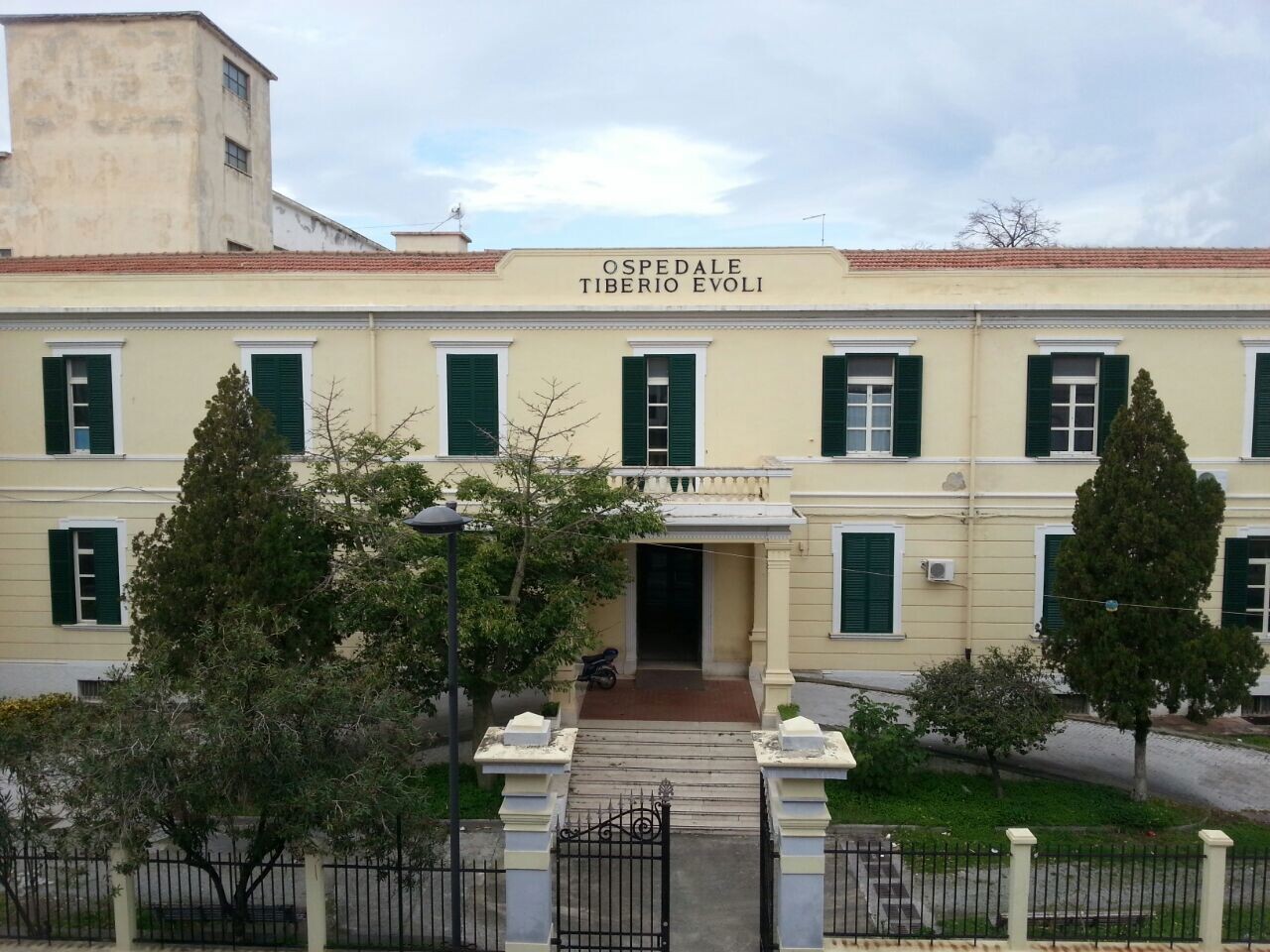 images Ospedale di Melito Porto Salvo, l’Asp punta sul rafforzamento: 152 assunzioni e oltre 3 milioni investiti