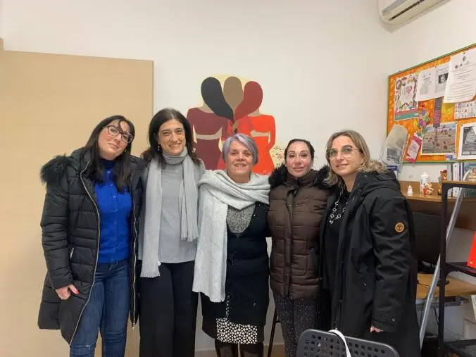 La Sezione Fidapa di Montepaone stringe un patto con 'Mondo Rosa' di Catanzaro images La Sezione Fidapa di Montepaone stringe un patto con 'Mondo Rosa' di Catanzaro