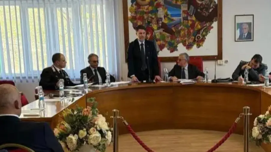 Catanzaro, terzo appuntamento “itinerante” del comitato provinciale per l’Ordine e la sicurezza pubblica a Cropani e in altri 13 comuni images Catanzaro, terzo appuntamento “itinerante” del comitato provinciale per l’Ordine e la sicurezza pubblica a Cropani e in altri 13 comuni