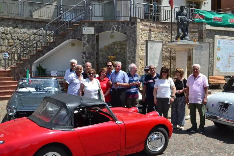 San Pietro Apostolo celebra la "Festa della ciliegia" promossa dalla Pro loco images San Pietro Apostolo celebra la "Festa della ciliegia" promossa dalla Pro loco