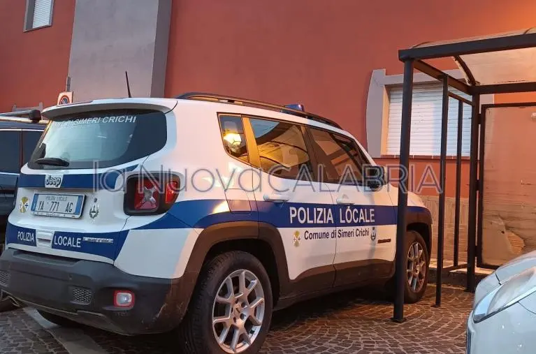 images Simeri Crichi, pugno duro della Commissione prefettizia: sequestrati 25 immobili abusivi