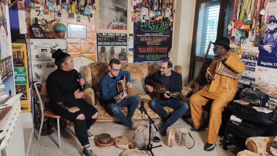 Tra musica e parole al via domani il nuovo format “La Calabria che suona” di Marasco e Pallone images Tra musica e parole al via domani il nuovo format “La Calabria che suona” di Marasco e Pallone