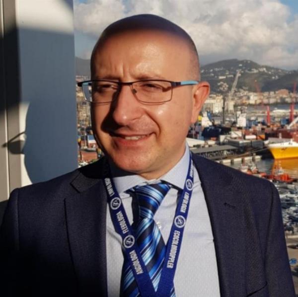 Malattie venose: nuove metodiche di cura e diagnosi, da Catanzaro "on line" esperti da tutto il mondo  images Malattie venose: nuove metodiche di cura e diagnosi, da Catanzaro "on line" esperti da tutto il mondo