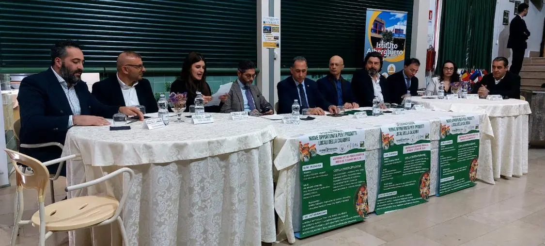 La cucina fusion nuova frontiera per valorizzare i prodotti locali: l'evento a Soverato images La cucina fusion nuova frontiera per valorizzare i prodotti locali: l'evento a Soverato