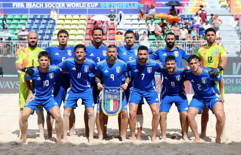 images Beach Soccer, Zurlo Goal e gran debutto al Mondiale! Italia batte Oman 7 a 4