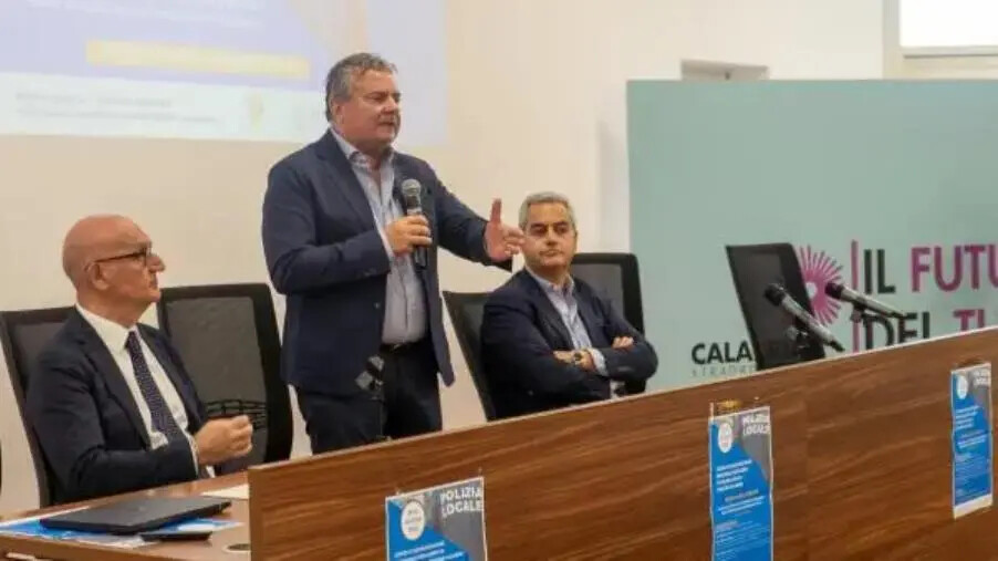 images Corso di formazione per agenti Polizia Locale, Mancuso: "Iniziativa importante per il territorio"