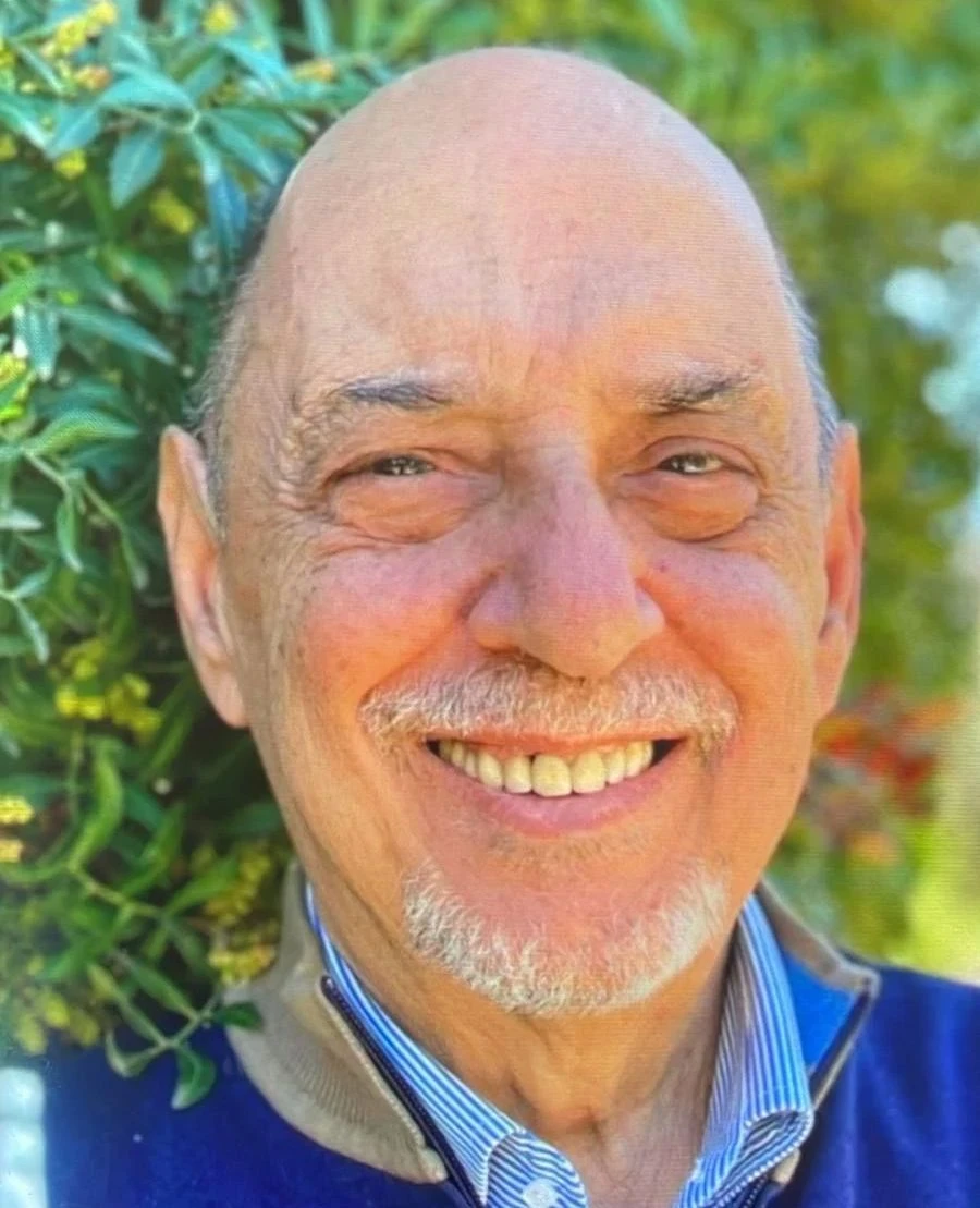 Scuola in lutto a Catanzaro: morto l’ex preside Macrì 