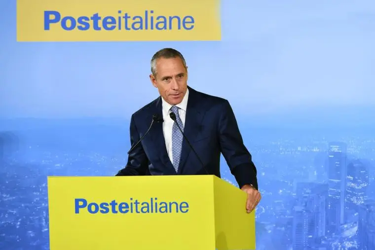 images Poste italiane, +48,9% l'utile del terzo trimestre, ricavi a 3 miliardi: "Livelli record"