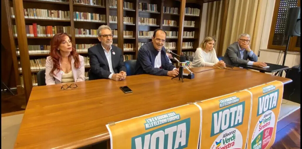images Alleanza Verdi Sinistra si presenta alla città in vista delle elezioni europee dell’8 e 9 giugno 
