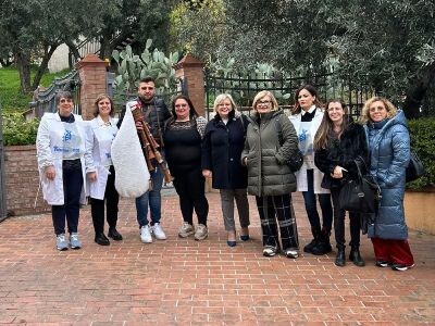 images A Mesoraca il Natale solidale delle "Donne di Fratta" con gli anziani ospiti di "Santa Rita"