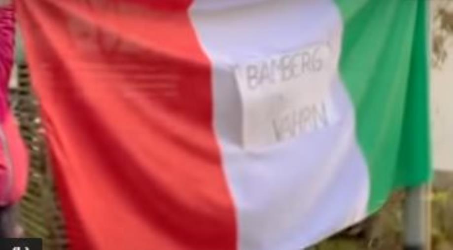 Coronavirus. Bamberg tifa per l'Italia. Il commovente saluto di una signora tedesca che visitò Crotone (VIDEO) images Coronavirus. Bamberg tifa per l'Italia. Il commovente saluto di una signora tedesca che visitò Crotone (VIDEO)