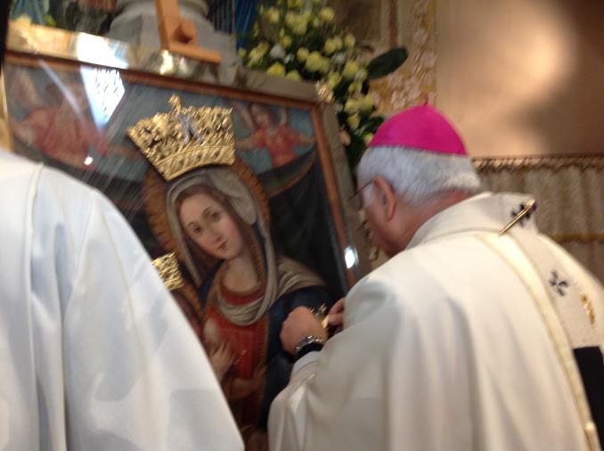 images Festa della Madonna di Porto. Il coronavirus cancella  oltre quattrocento anni di tradizione a Gimigliano