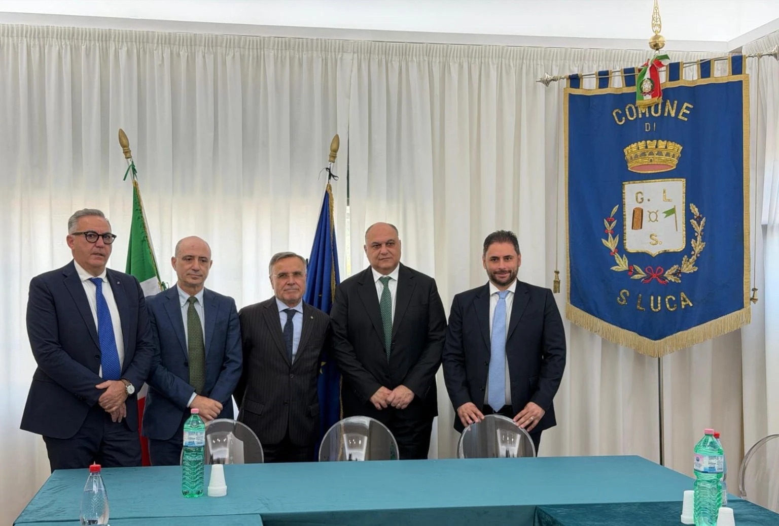 Calabrese e Montuoro illustrano al Comune di San Luca l’intervento su depurazione e rete fognaria: “La Regione accanto ai territori”