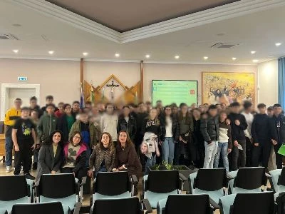 A Sellia Marina “Giulia ha picchiato Filippo”: l’iniziativa promossa dalla Commissione pari opportunità