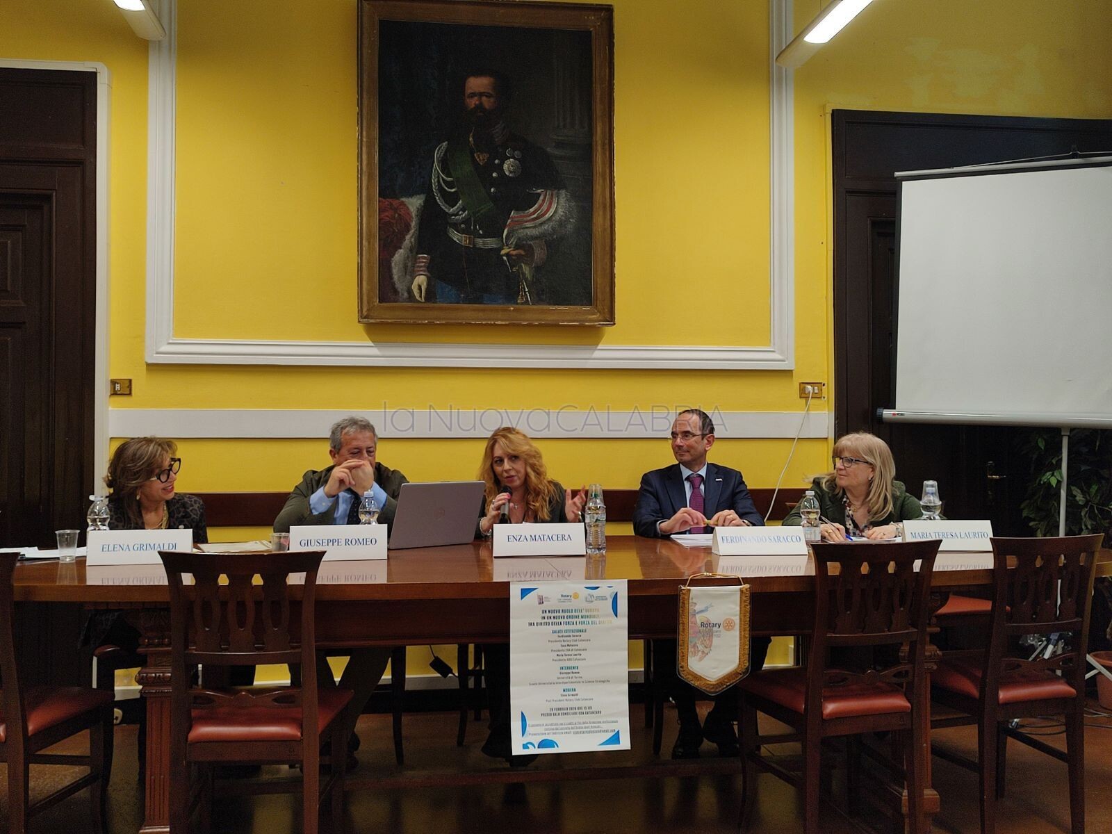 images Catanzaro, "Un nuovo ruolo dell'Europa": Rotary, Coa e Adgi a dialogo col prof. Giuseppe Romeo