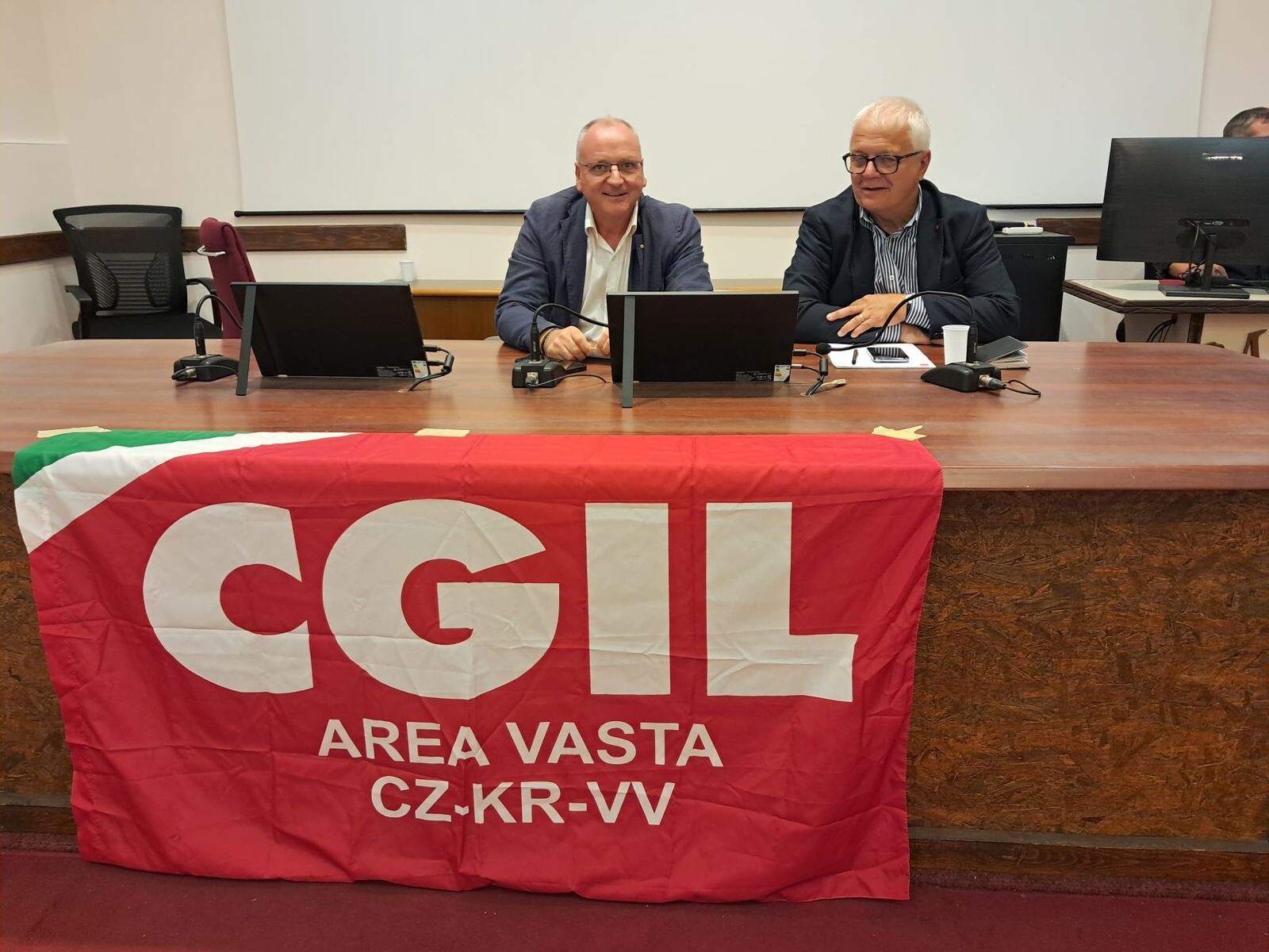 Lavoro, salari e sanità: da Catanzaro la Cgil rilancia la mobilitazione nazionale e regionale images Lavoro, salari e sanità: da Catanzaro la Cgil rilancia la mobilitazione nazionale e regionale