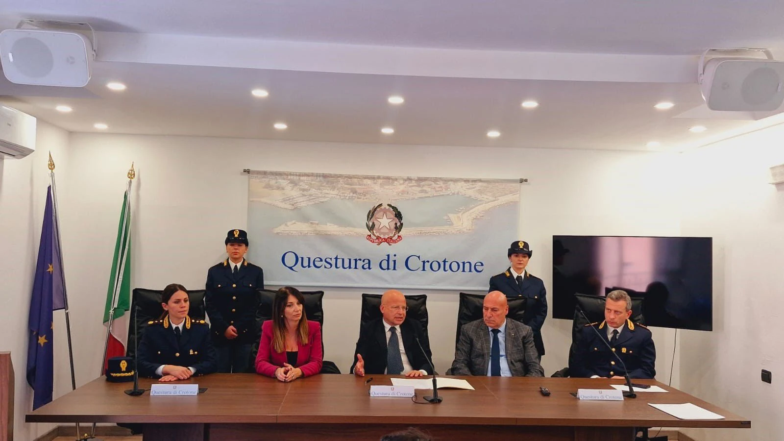 Recupero dei soggetti maltrattanti, rinnovato a Crotone il protocollo tra Polizia e Comune
