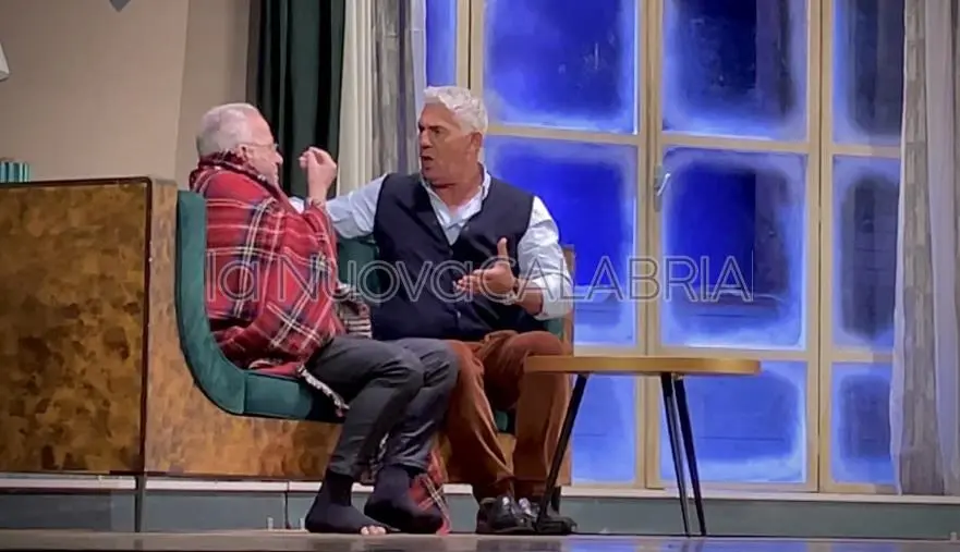 Catanzaro, la comicità travolgente di Biagio Izzo chiude la stagione di Ama Calabria (VIDEO) images Catanzaro, la comicità travolgente di Biagio Izzo chiude la stagione di Ama Calabria (VIDEO)