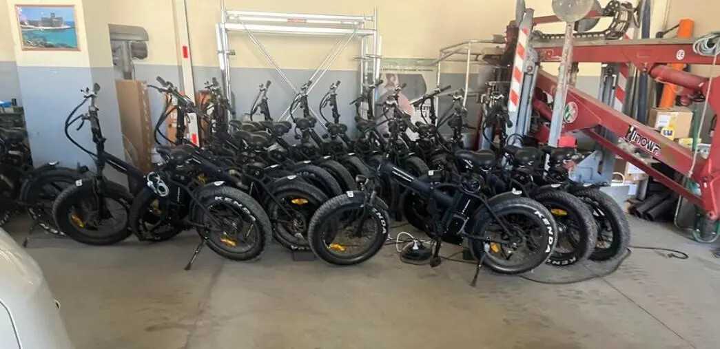 Donato, Parisi e Veraldi: "Partecipate, queste sconosciute" images Donato, Parisi e Veraldi: "Partecipate, queste sconosciute"