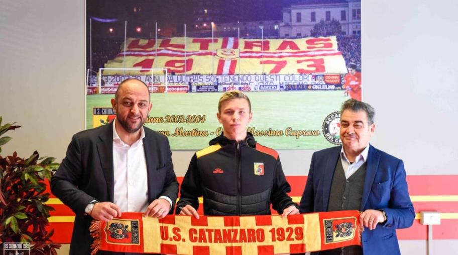 images Us Catanzaro 1929, prestito secco per il centrocampista Bjarki Steinn Bjarkason
