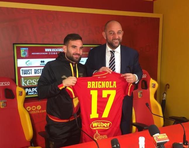 Us Catanzaro 1929, Brignola si presenta: "Quando ho ricevuto la chiamata mi sono sentito subito pronto" images Us Catanzaro 1929, Brignola si presenta: "Quando ho ricevuto la chiamata mi sono sentito subito pronto"