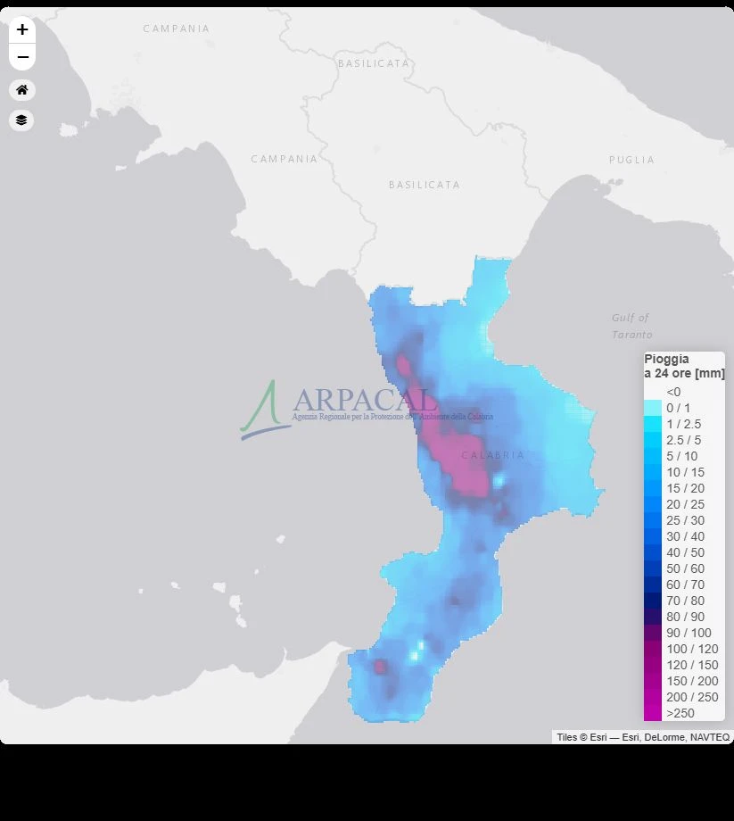 Piogge intense, fiumi in piena e raffiche oltre i 130 km/h: la mappa delle precipitazioni di Arpacal